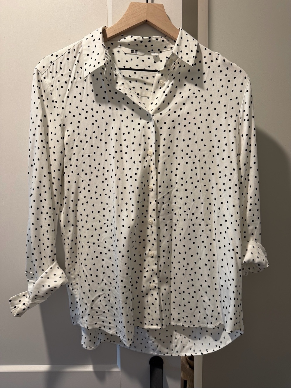 Uniqlo White Button-Down Shirt with Black Polka Dots